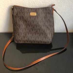 SOLD Crossbody Michael Kors purse